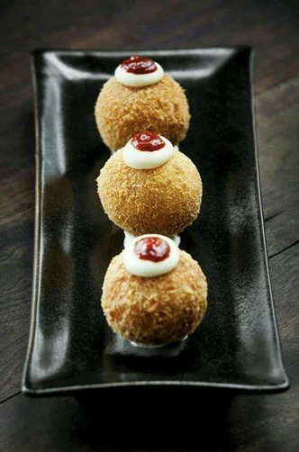Catalunya Spanish tapas restaurant in Singapore