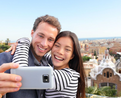 couple selfie Barcelona